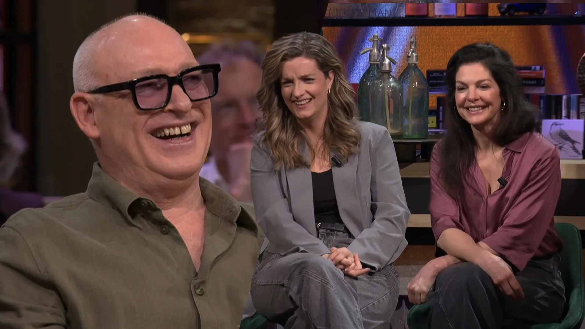 René van der Gijp heeft advies voor jeugd na verhaal van longpatholoog: ‘Ga lekker pijpen, dat is beter dan vapen!’