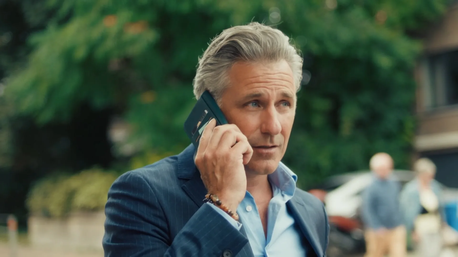 Willem moet met spoed naar kantoor komen!