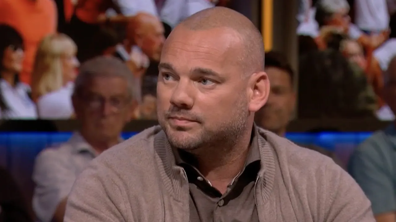 Wesley had goed gesprek met KNVB: 'Ik ga richting het nieuwe seizoen kijken waar ik mee kan lopen'