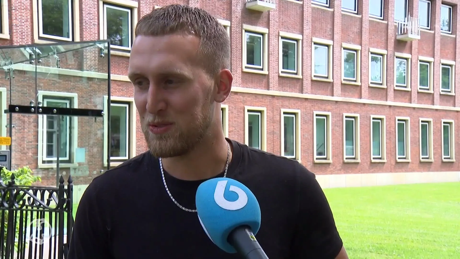 'Dit is waarom contant betalen beter is voor je portemonnee'