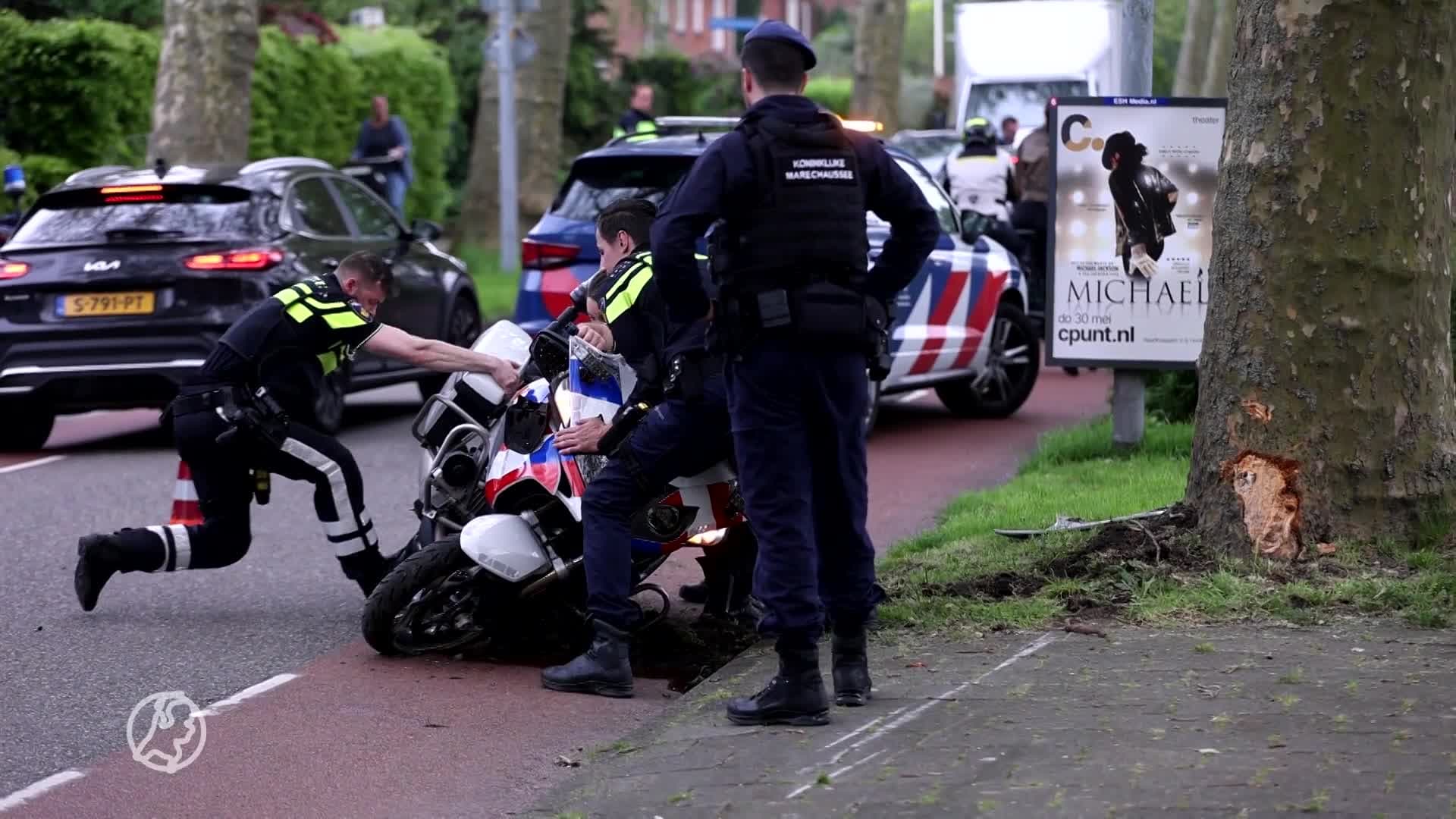 Motoragent verliest controle en crasht tijdens achtervolging