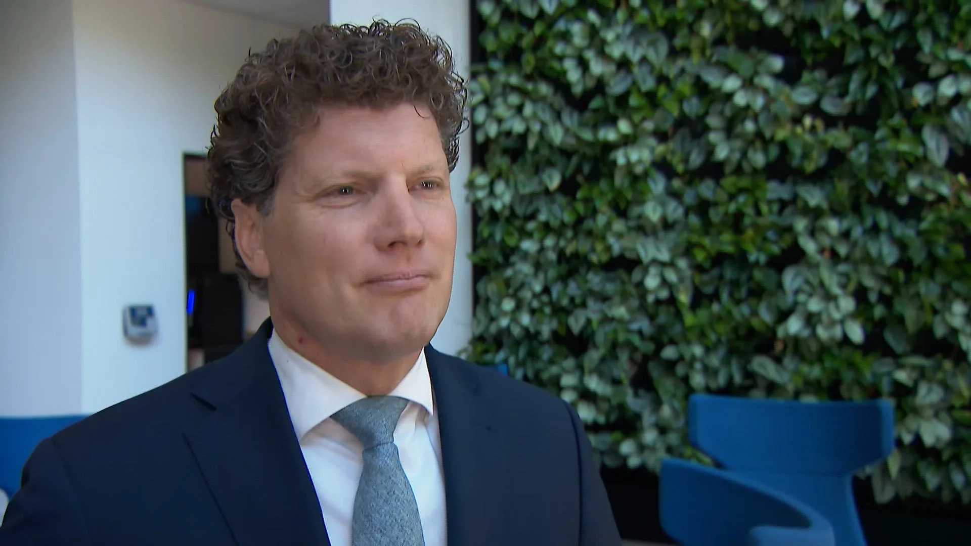Burgemeester Barneveld reageert op kritiek over asielopvang: 'We zijn hard bezig'