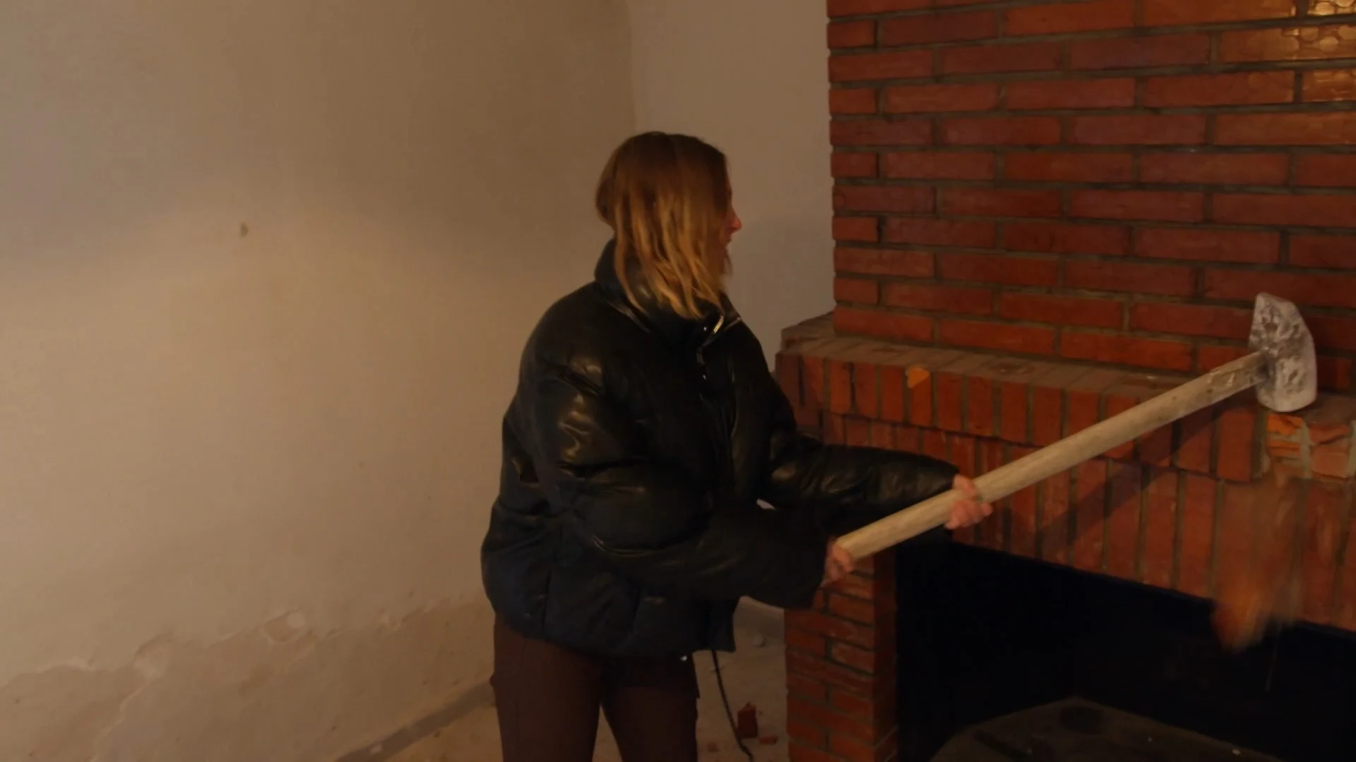 Familie Jelies sloopt de hele tent!