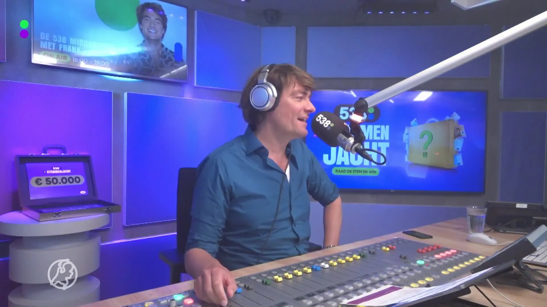 Nadia wint 50.000 euro met het raden van déze stem