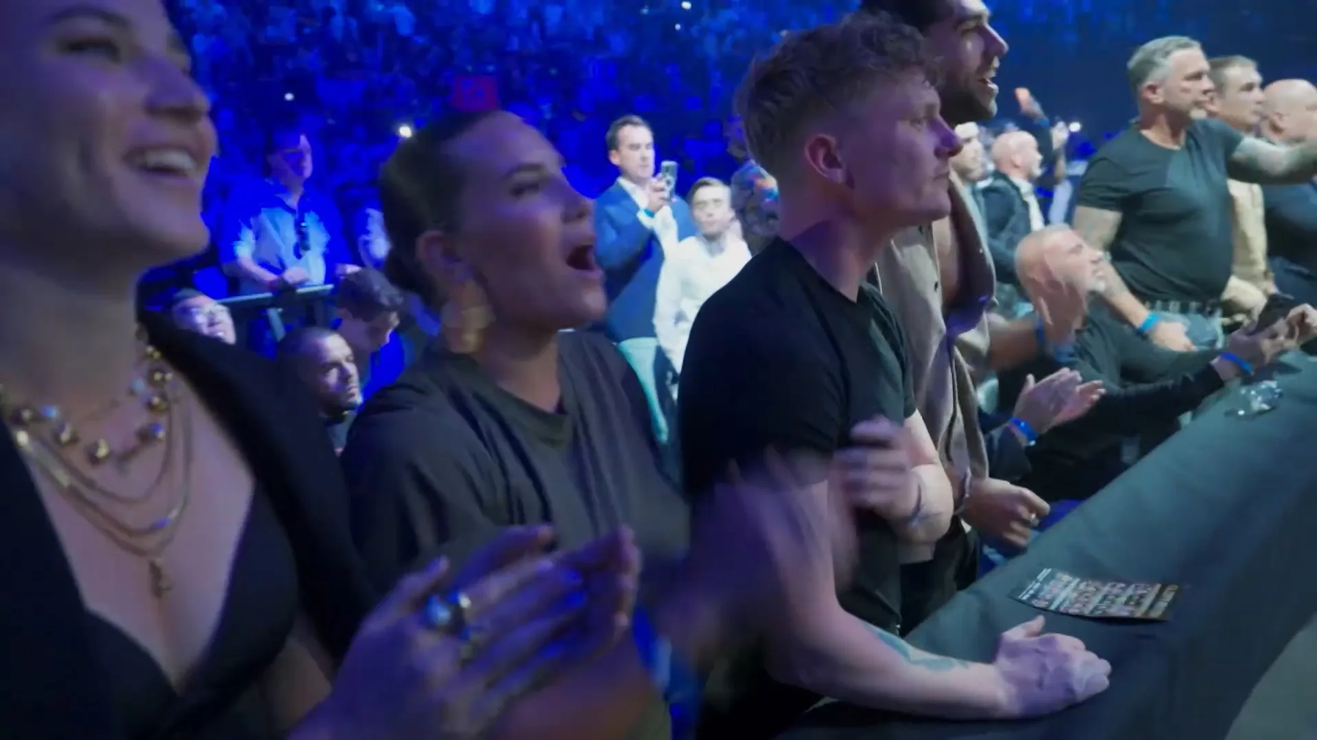 Anouk, Dominique, Casper en Ricky beleven Glory Collision 9