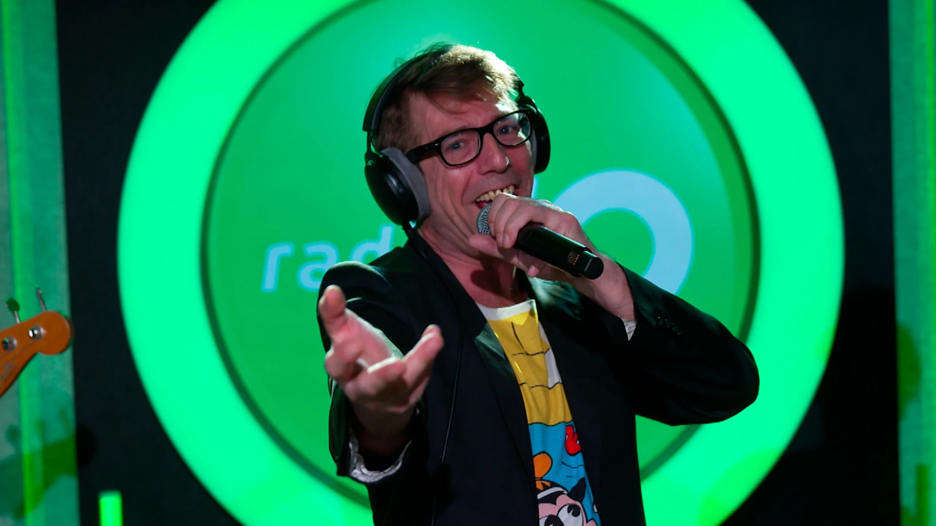 Queen Must Go On viert 40-jarig bestaan van A Kind Of Magic met geweldig optreden