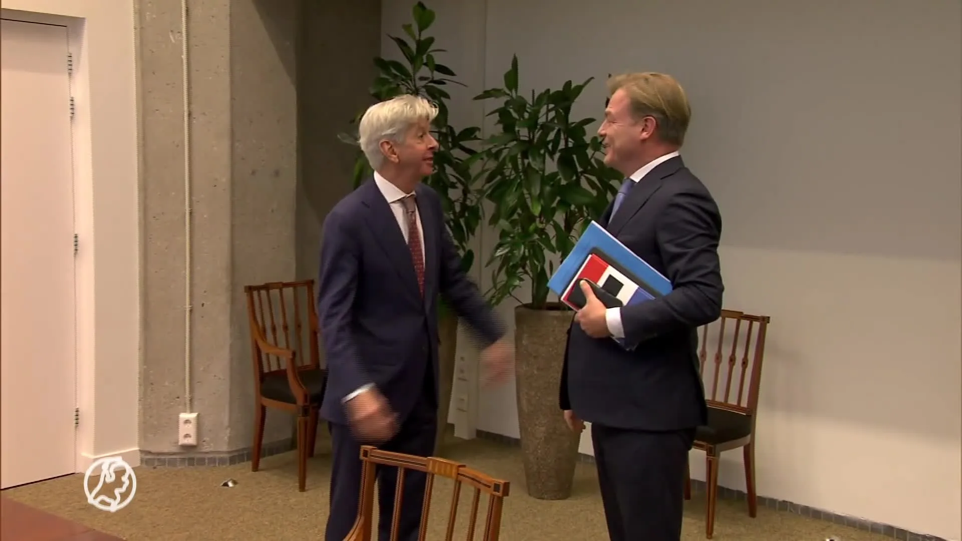 Meerderheid van de Nederlanders vindt het goed dat Plasterk openlijk excuses maakt