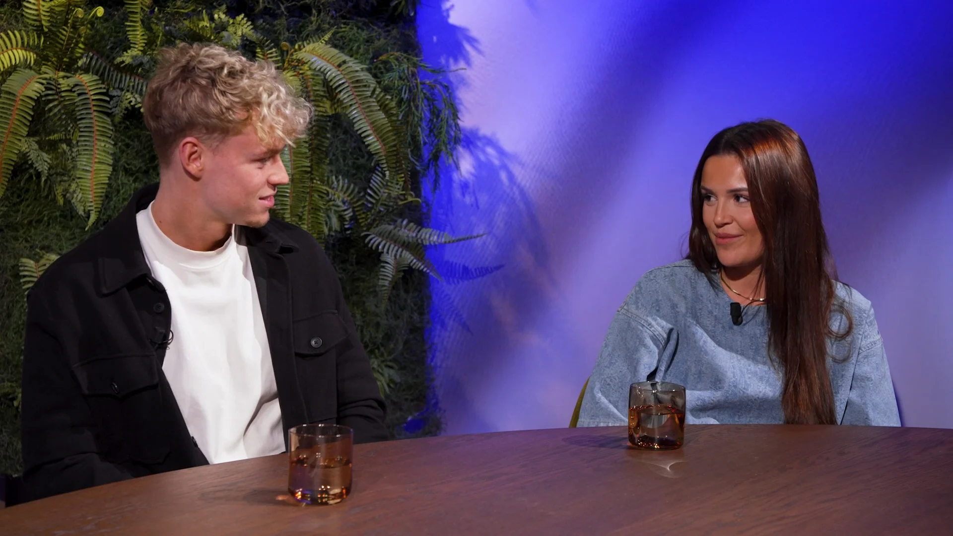 Wat vindt Senna ervan dat Floris weer de loods in ging?