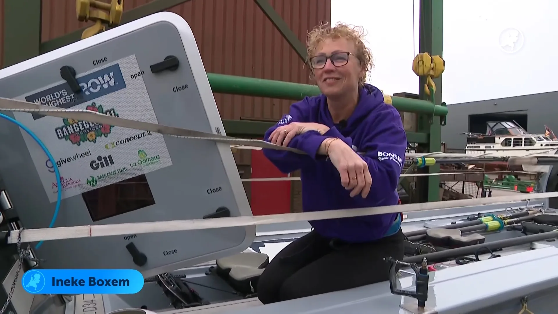 Oma's uit Zwartsluis roeien oceaan over voor zieke kinderen