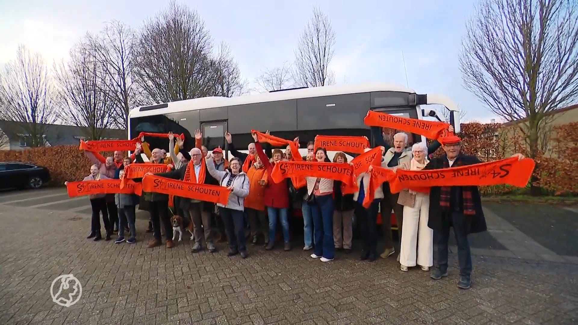 Fans van Irene Schouten vertrekken naar Thialf