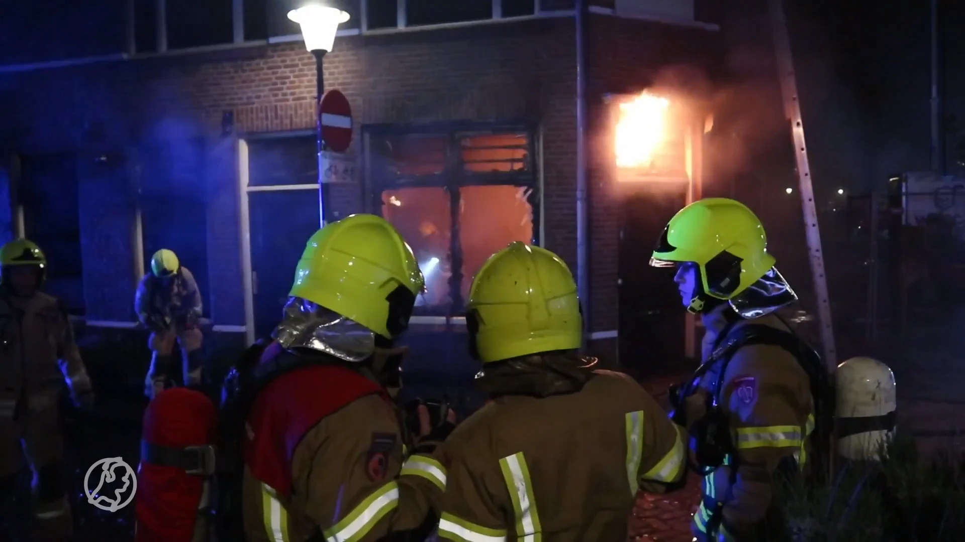 Drie mensen gewond door brand na ontploffing Vlaardingen bij garagebox loodgieter