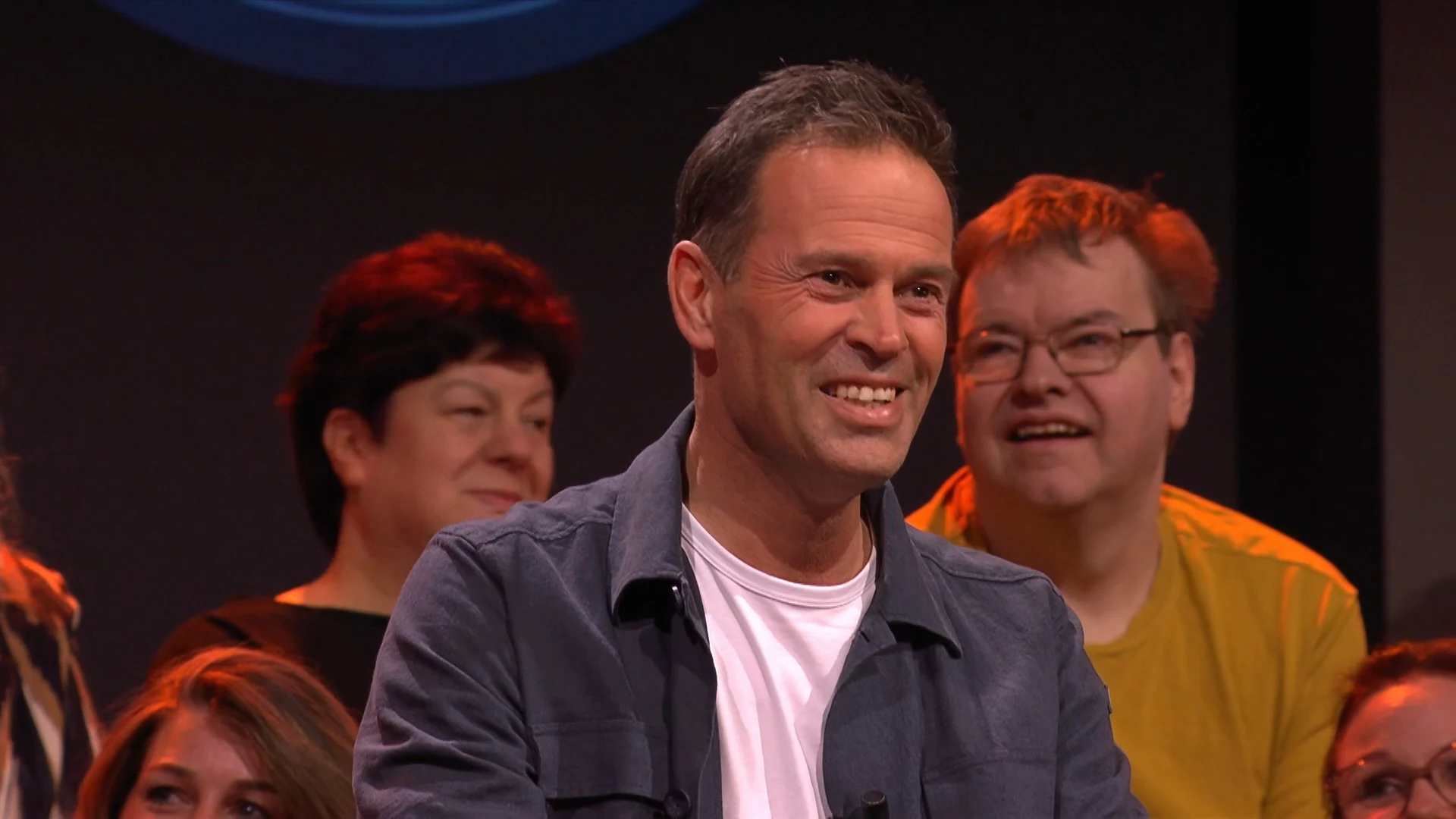 Bas Nijhuis zingt niet alleen onder de douche!