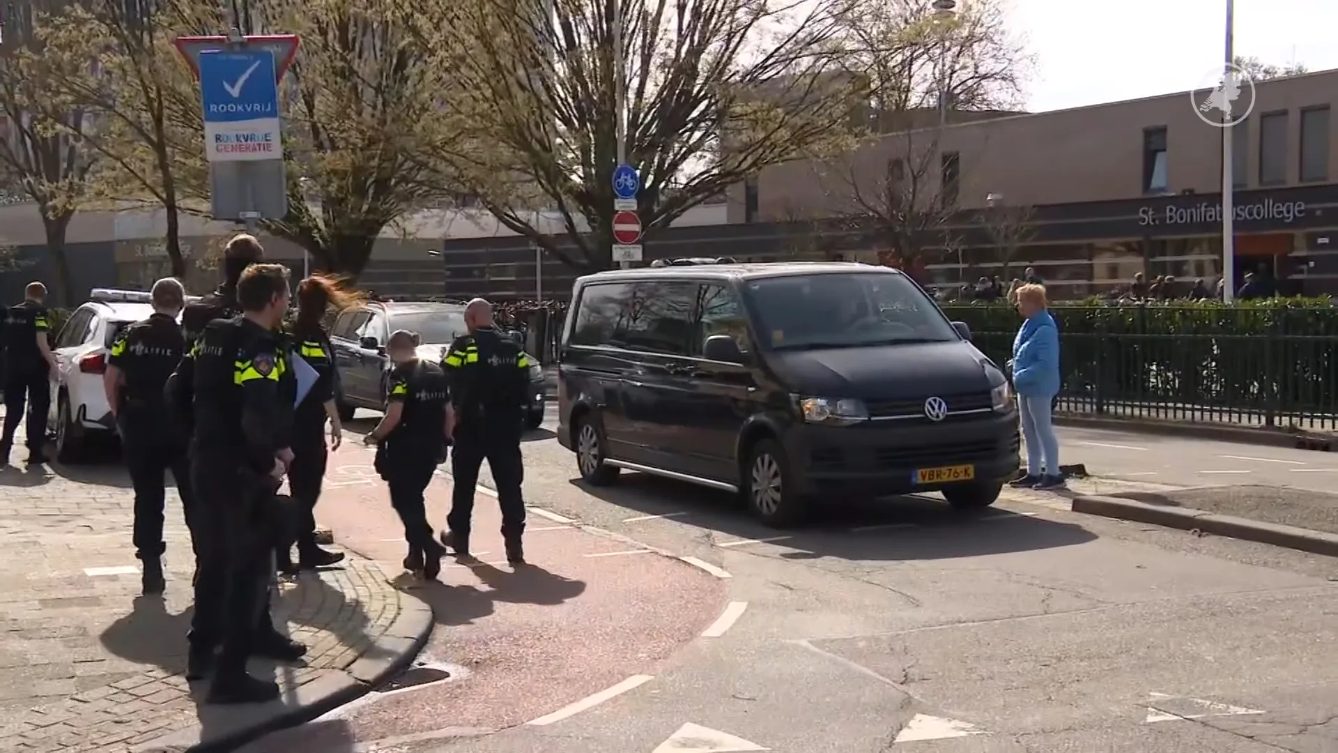 Grote klopjacht op man met vuurwapen in Utrecht