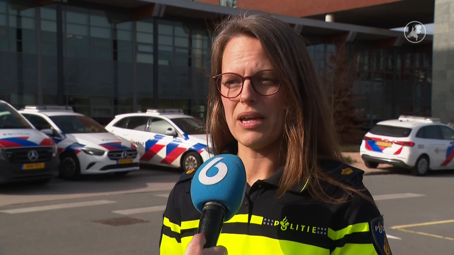 Politie waarschuwt voor deze nepagenten: 'Nu nog onherkenbaar'