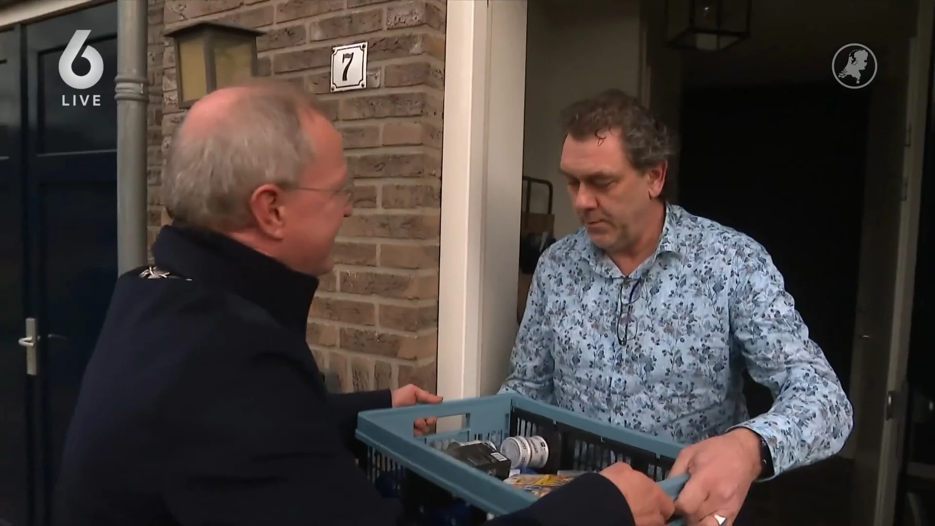 Jarig op 28 februari? Burgemeester trakteert op noodpakket