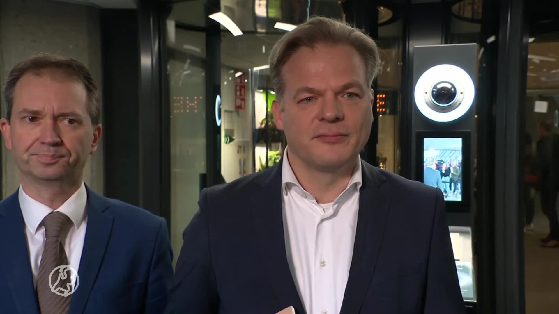 Omtzigt weer in Den Haag voor slotoverleg Plasterk: 'Niet zo chique gegaan'