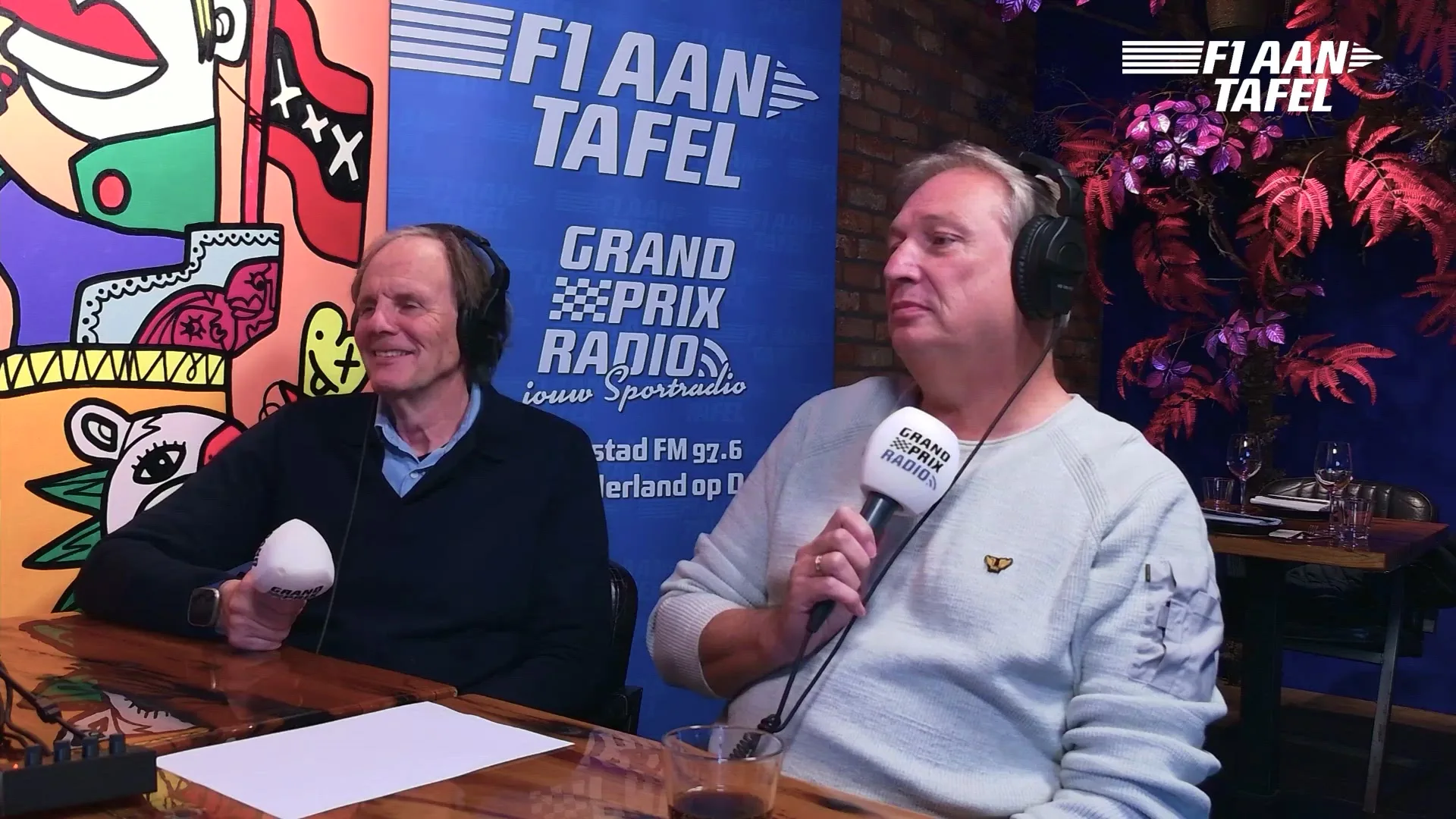 Cynische Verstappen zwaaide toen Gasly hem inhaalde: 'Dan ben je de Sjaak'