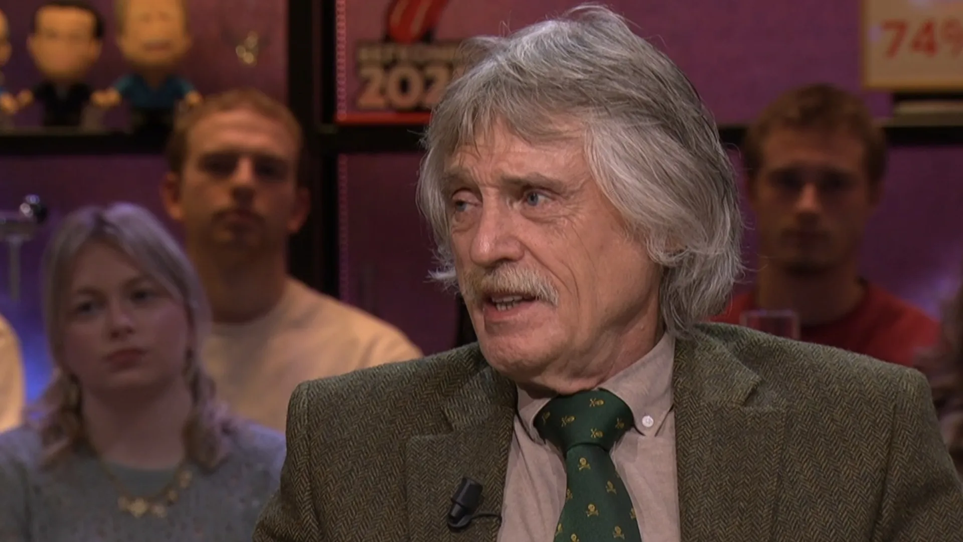 Johan Derksen over arts die donorkinderen verwekte met eigen zaad: 'Ik vind het ziekelijk!'