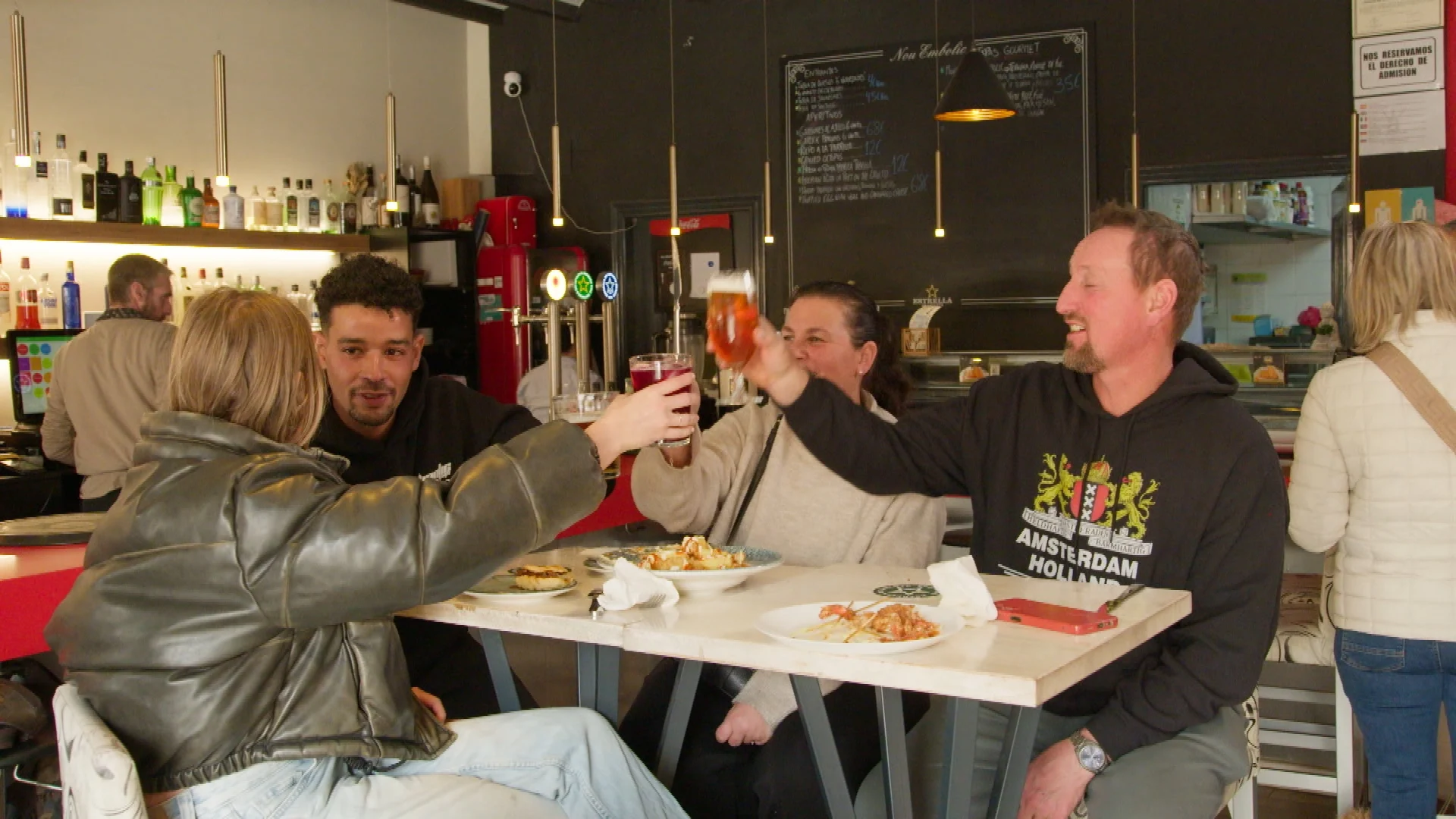 Jelies & Gnodde: Grote Gezinnen Emigreren