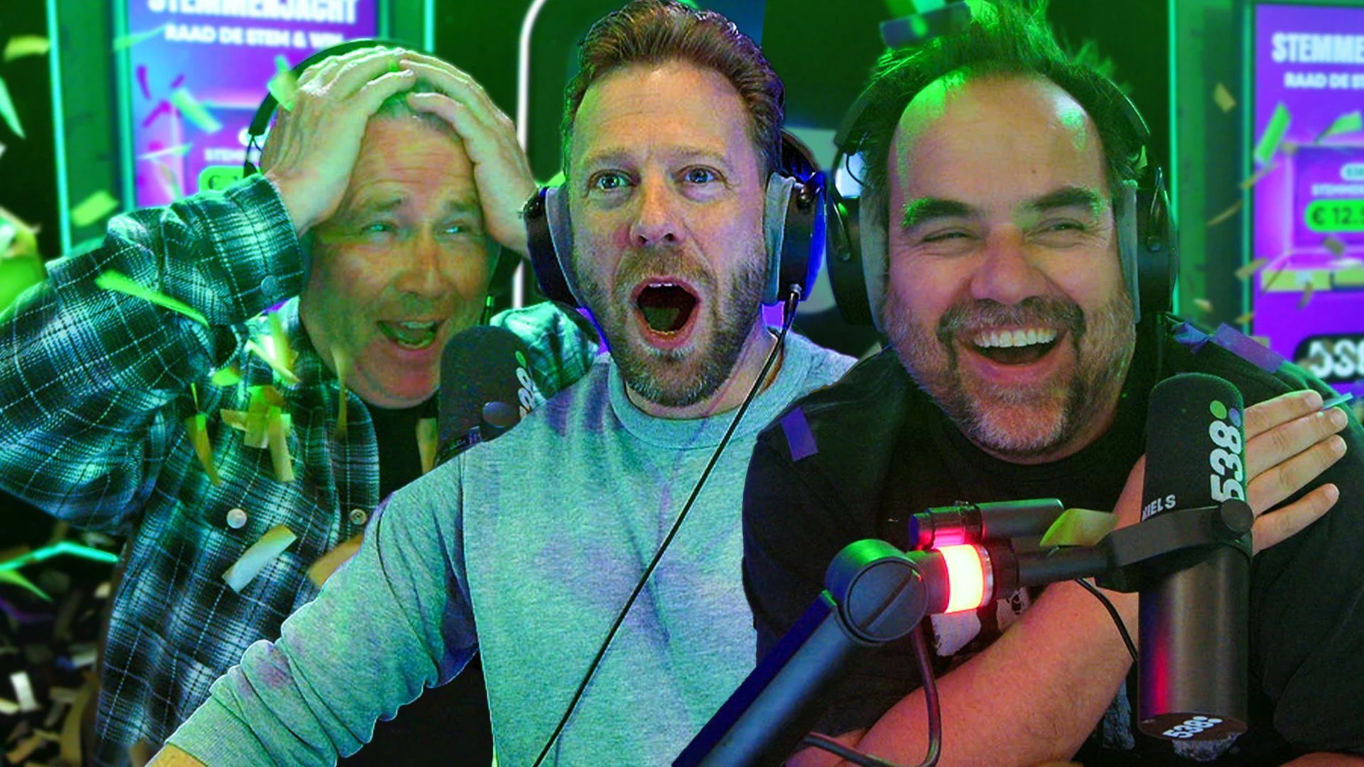 Kyra kraakt koffer 8 en wekt haar vriend van blijdschap