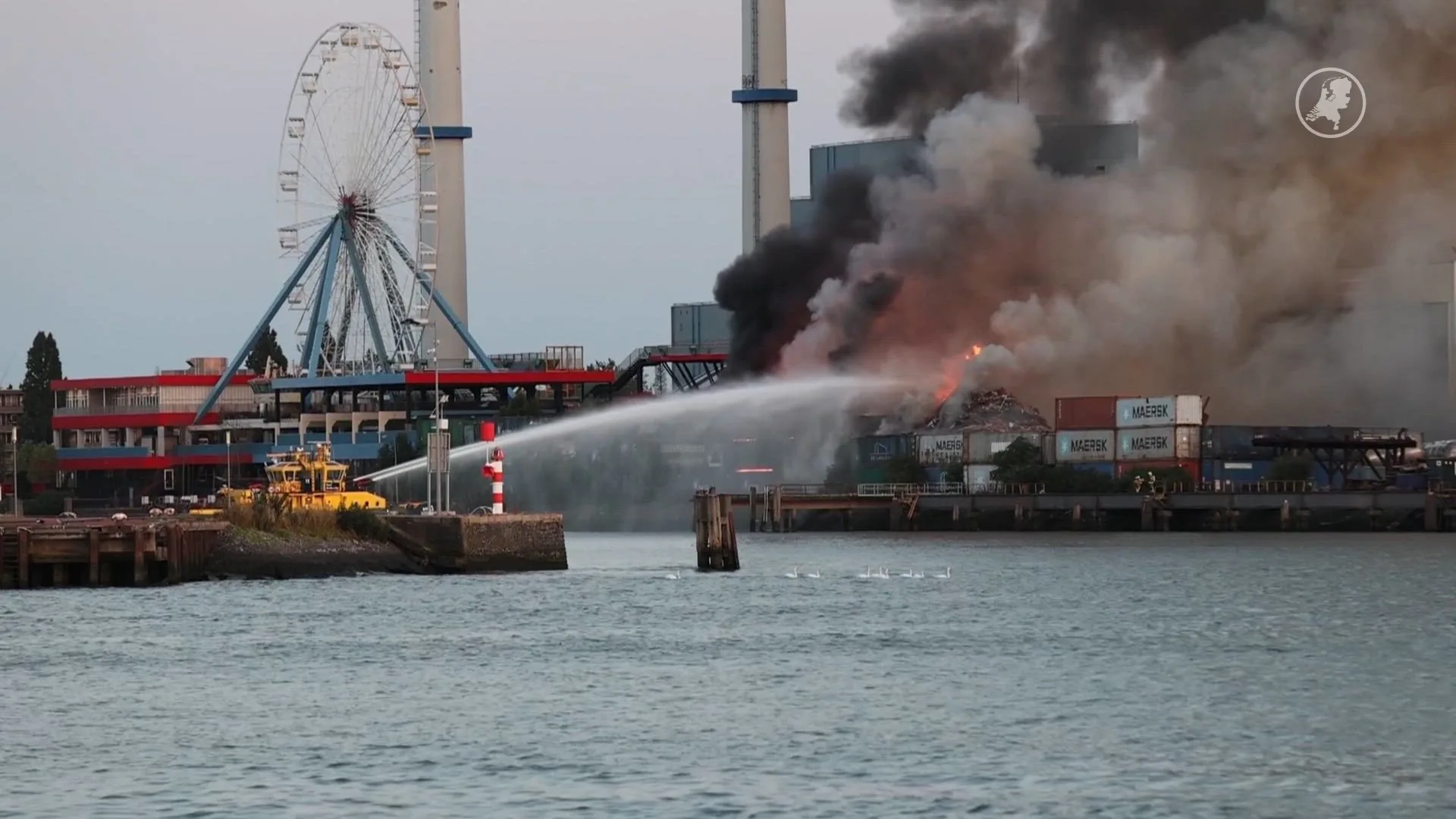 Brand bij recyclingbedrijf Rotterdam onder controle