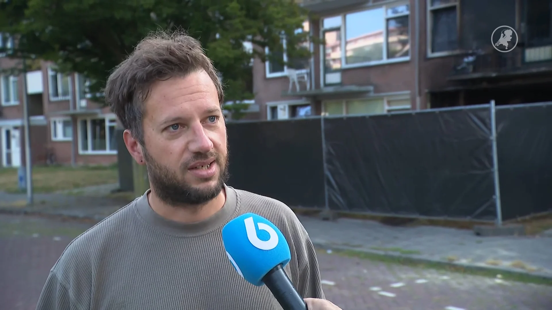 Politie onderzoekt mogelijke brandstichting bij flat Zwolle