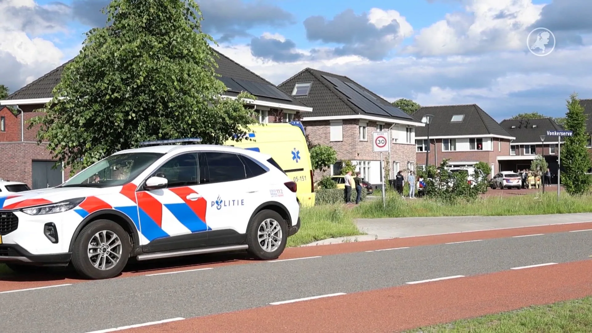 Jongen overleden na aanrijding met bestelbus in Hellendoorn