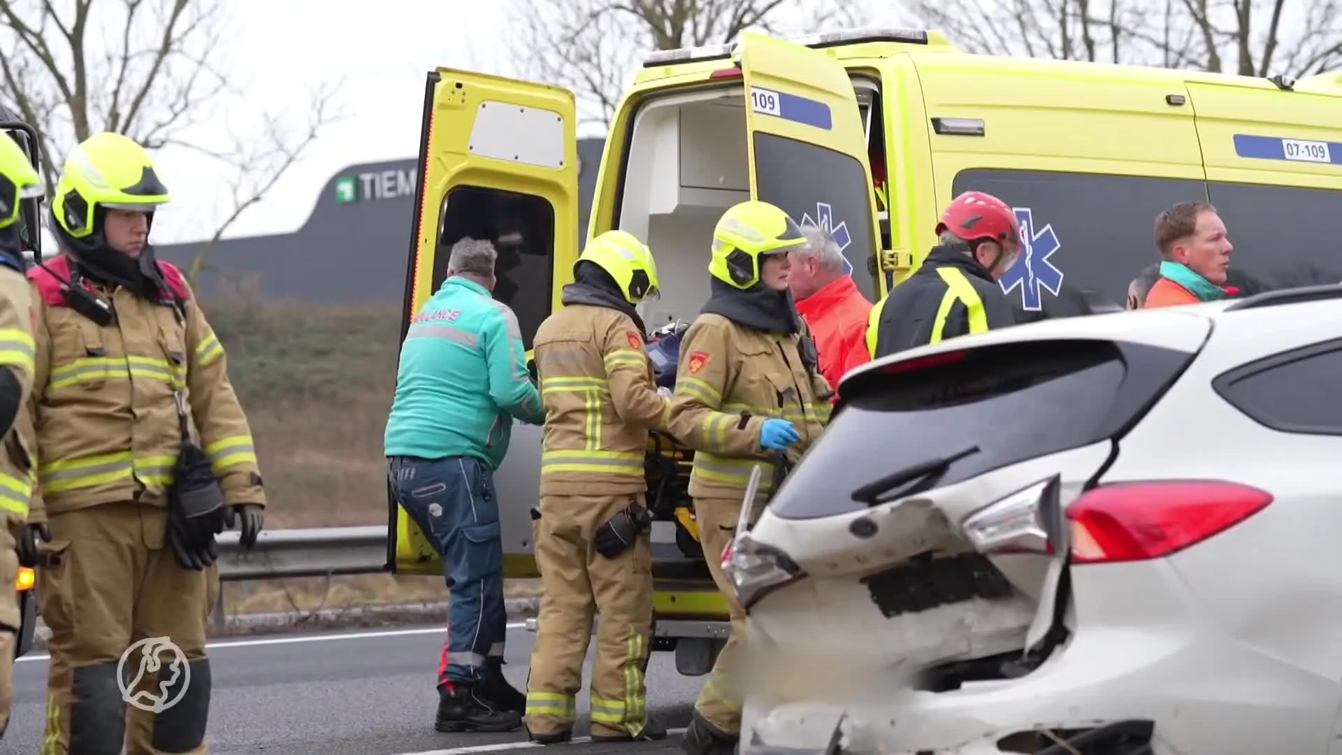 Veel vertraging op A12 na achtervolging en ongeluk met meerdere auto's