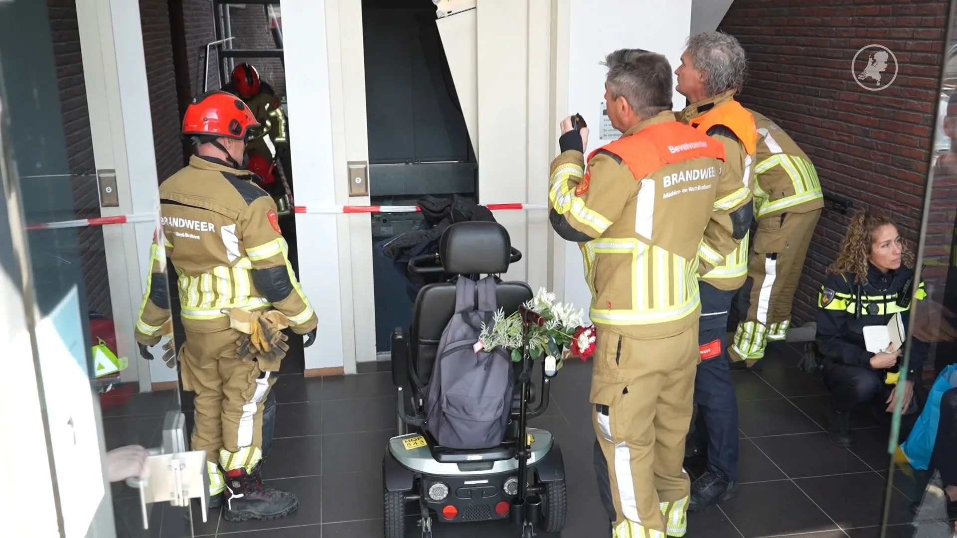 Bejaarde vrouw crasht tegen liftdeuren in Dongen