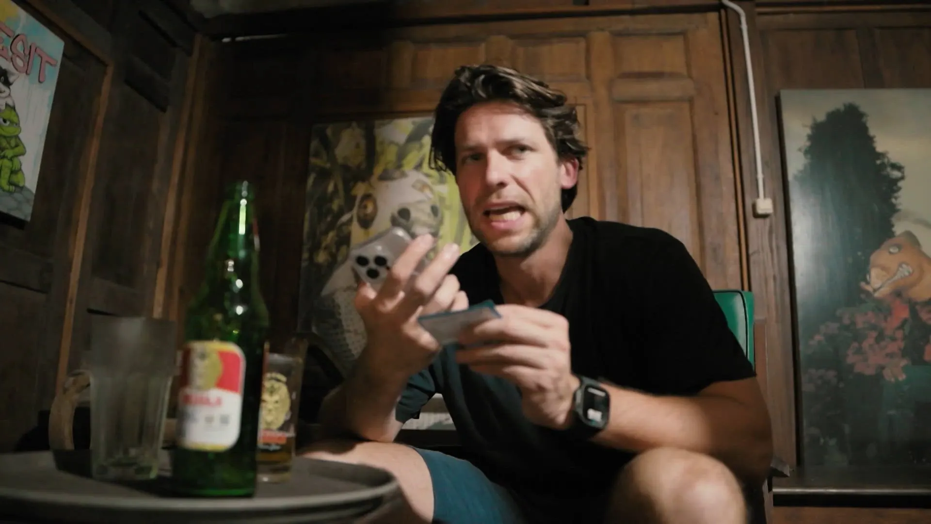 Thomas en Dennis bestellen eten in the middle of nowhere!