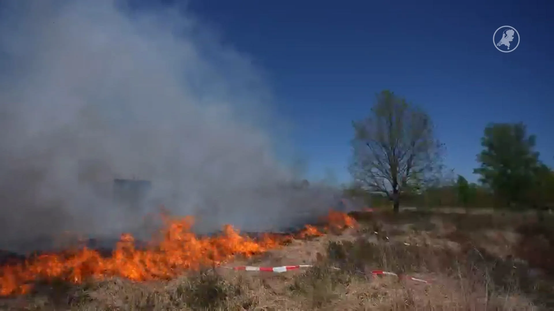 Grote natuurbrand op Oirschotse Heide tijdens militaire oefening