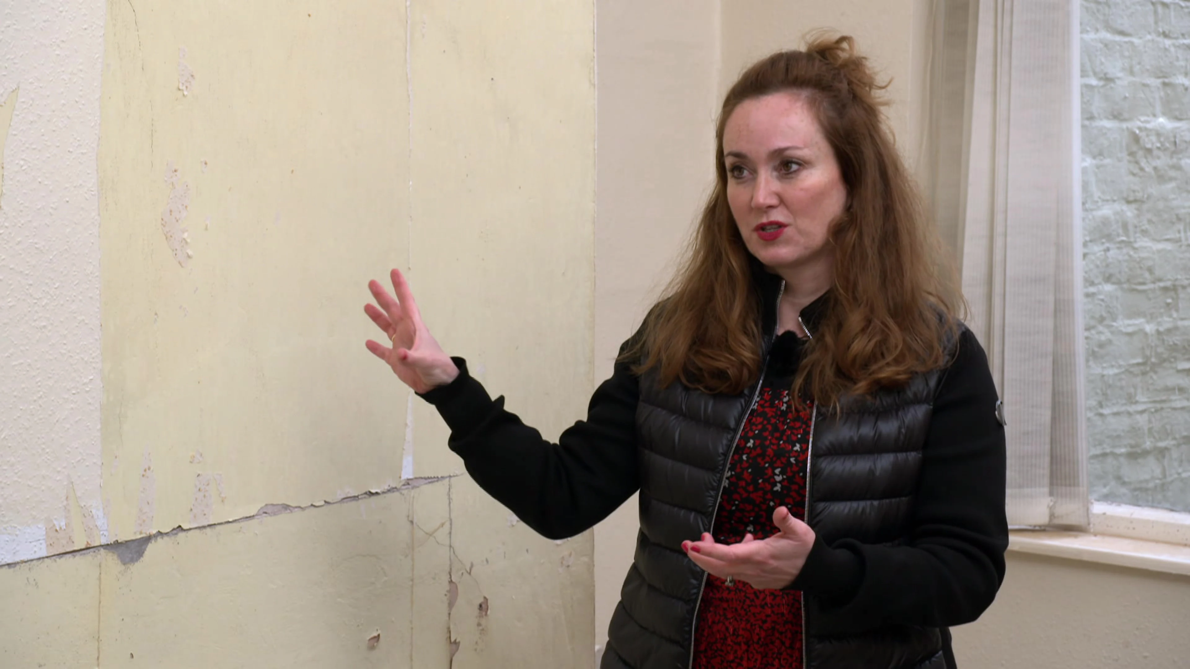 Homes under the Hammer