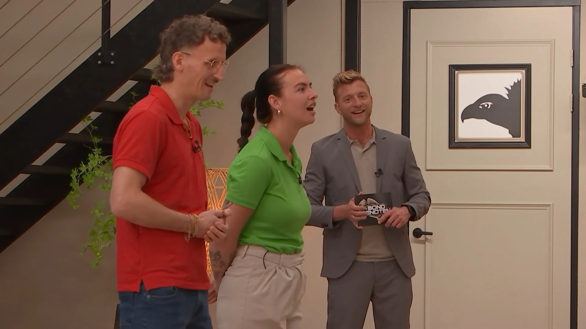 Welk liedje wordt hier geneuried?