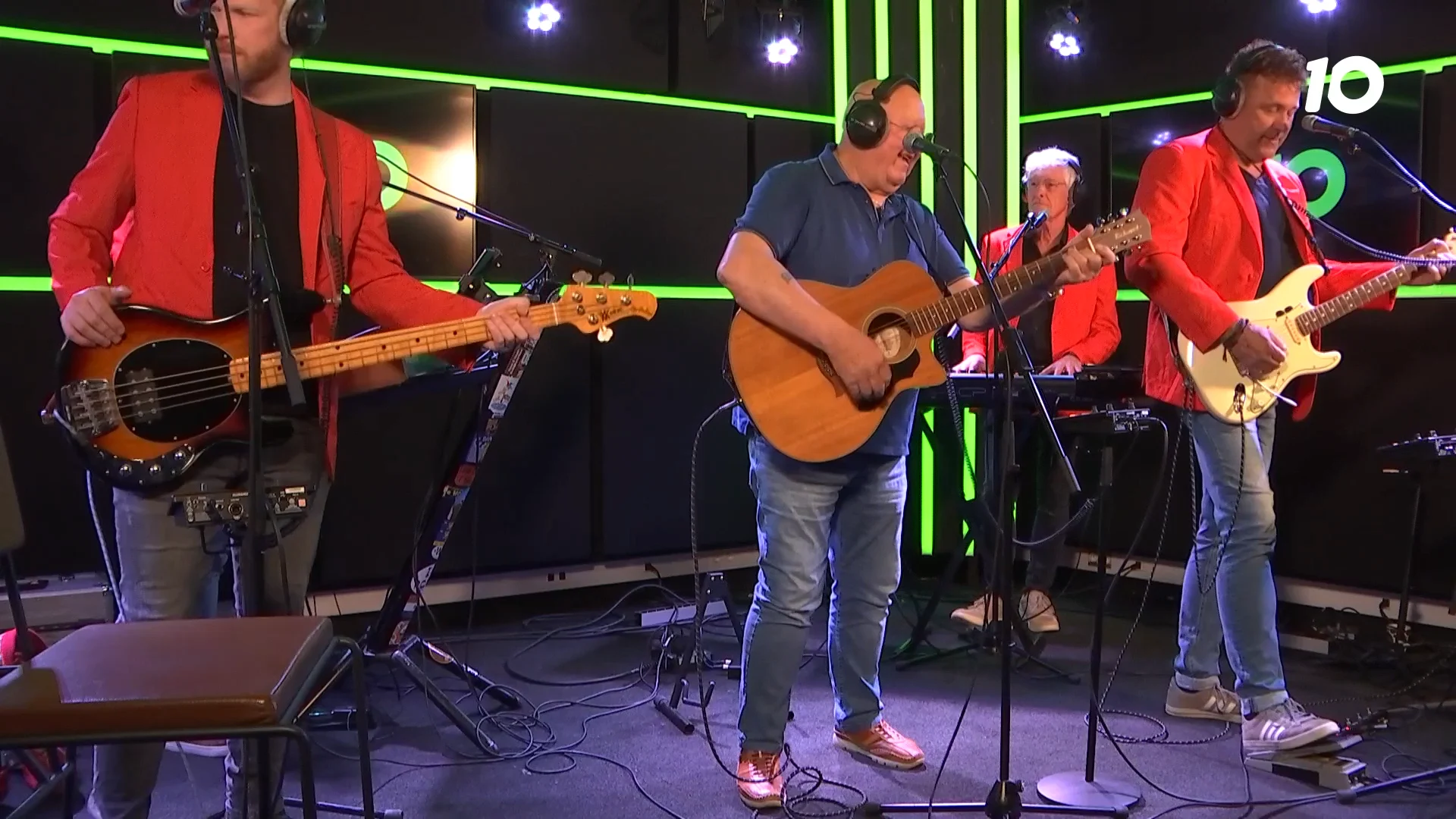 Henk Wijngaard - Kijk Uit, Ik Kom Eraan