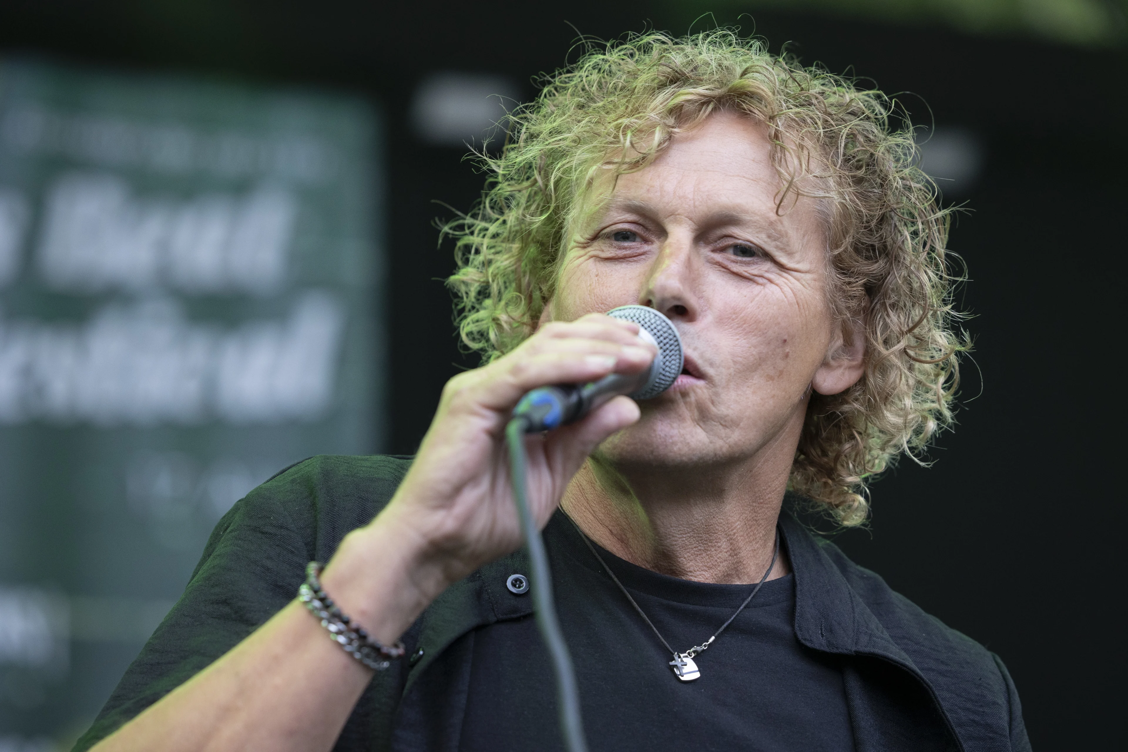 De Kast-zanger Syb van der Ploeg nieuwe frontman van The Scene