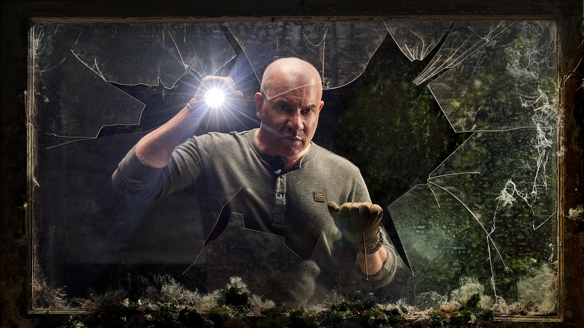 Raad de verlaten plaats en win 1000 euro reistegoed bij Gijs op 10