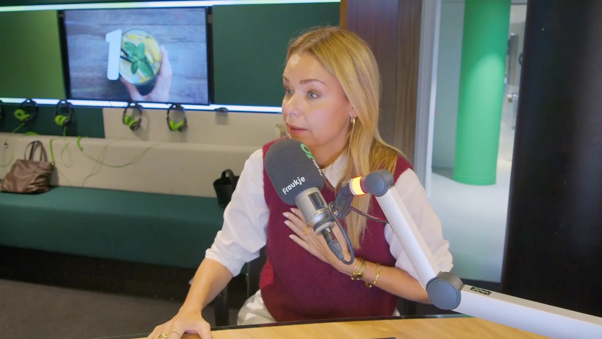 Froukje moet wat kwijt over het interview van Eva Jinek met SGP-lijsttrekker Chris Stoffer