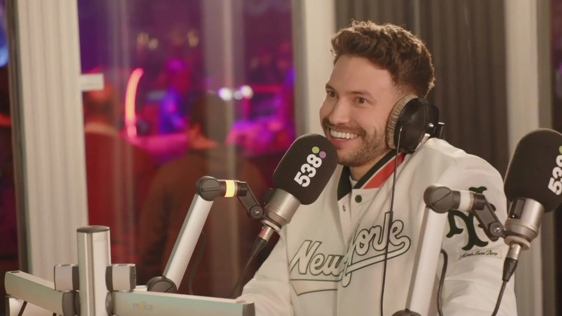 Rolf Sanchez bij De Vrienden van Amstel LIVE