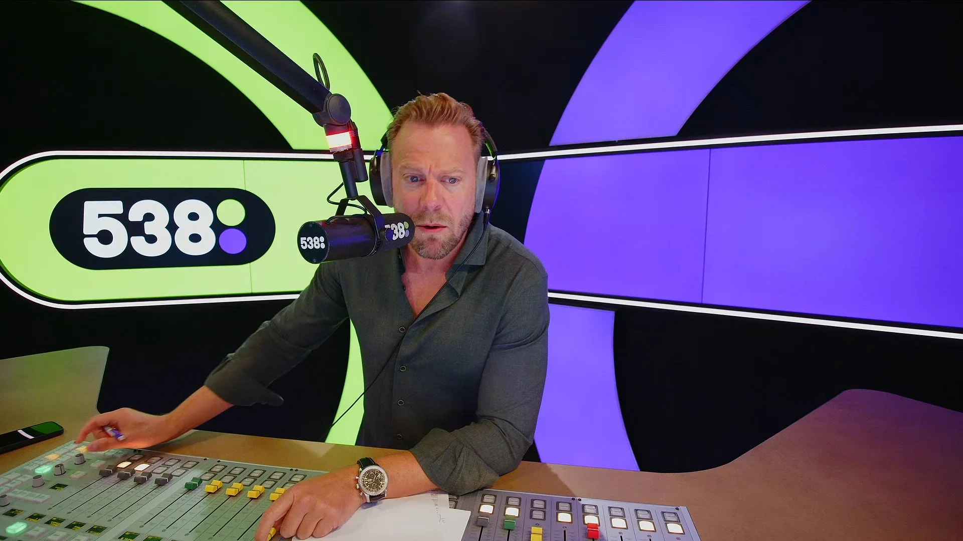 Weerman Dennis Wilt: 'We gaan naar serieuze tropische dagen toe' ☀️