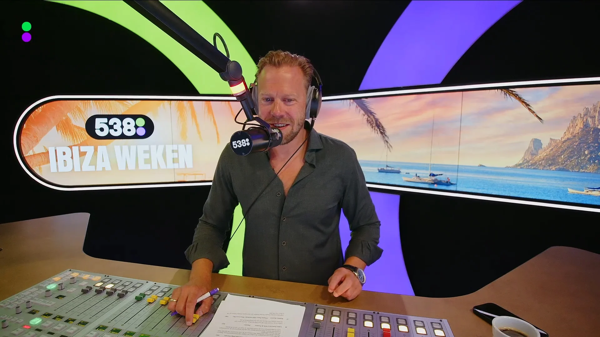 Jack Plooij over raceweekend Max Verstappen: 'Er speelt van alles bij Red Bull'