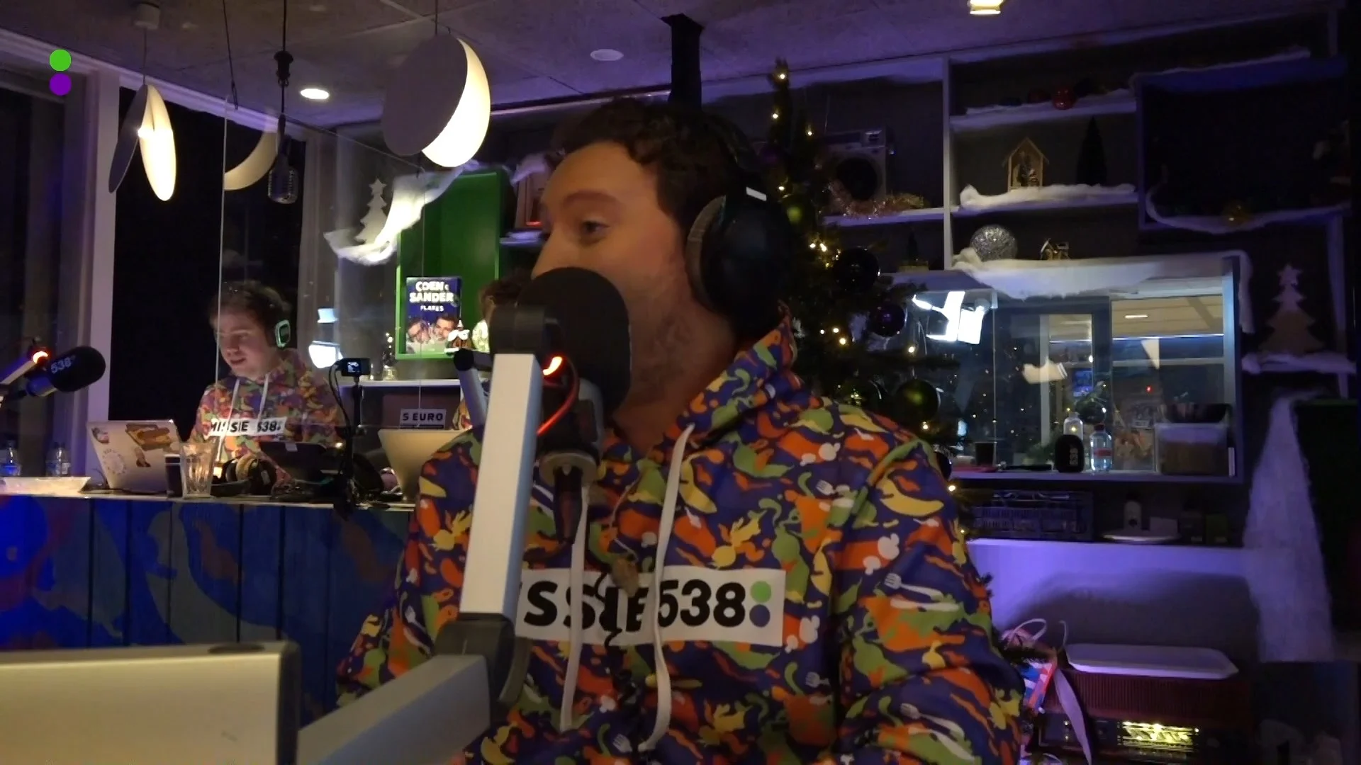 Wauw! Tino Martin doneert € 10.000 aan de voedselbank