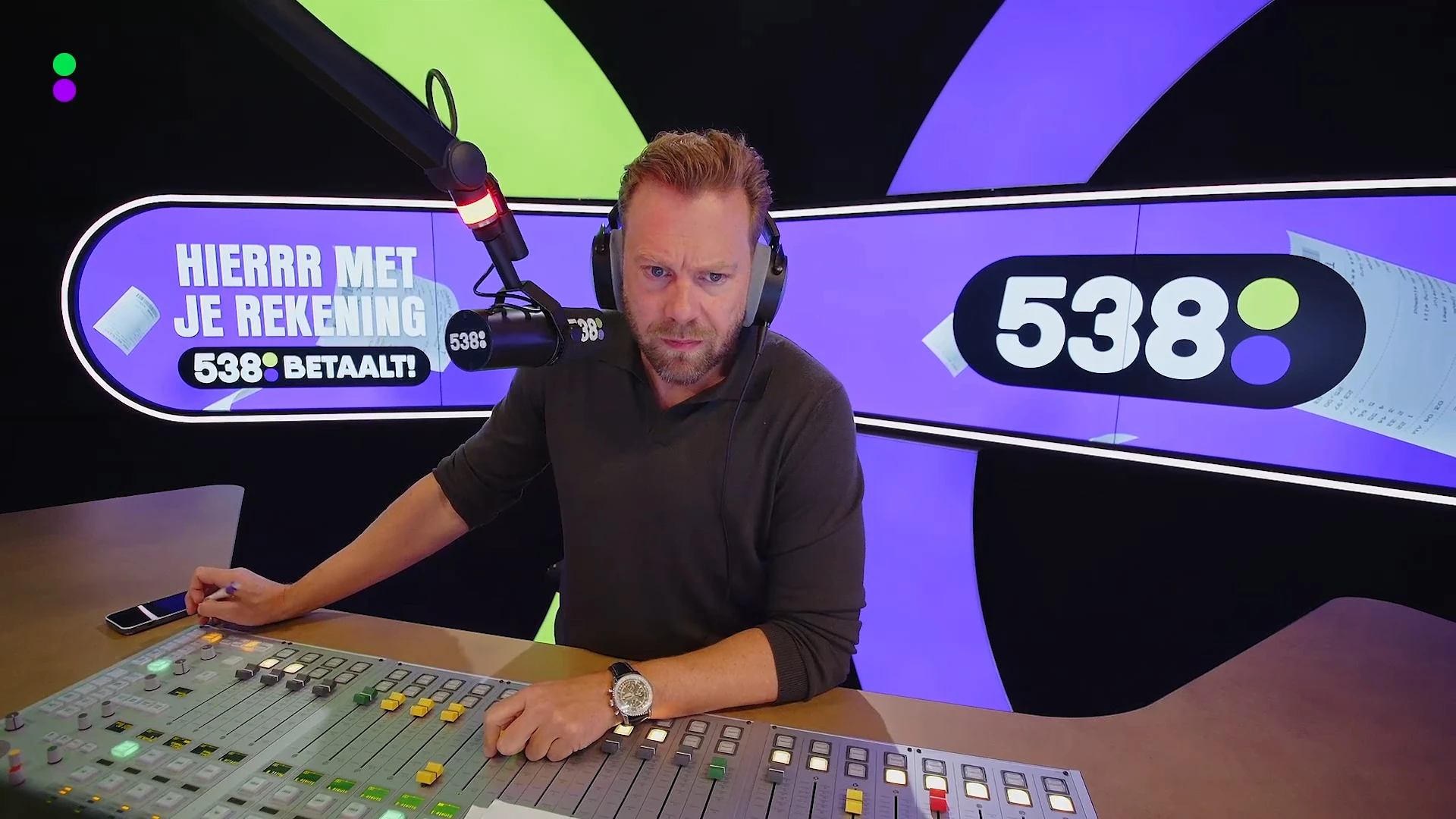 Tamara stuurt een bijzondere rekening in naar Hierrr Met Je Rekening!