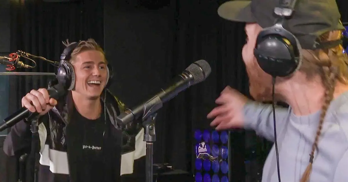 Feest in de 538-studio, want Donnie en Mart Hoogkamer zijn er!