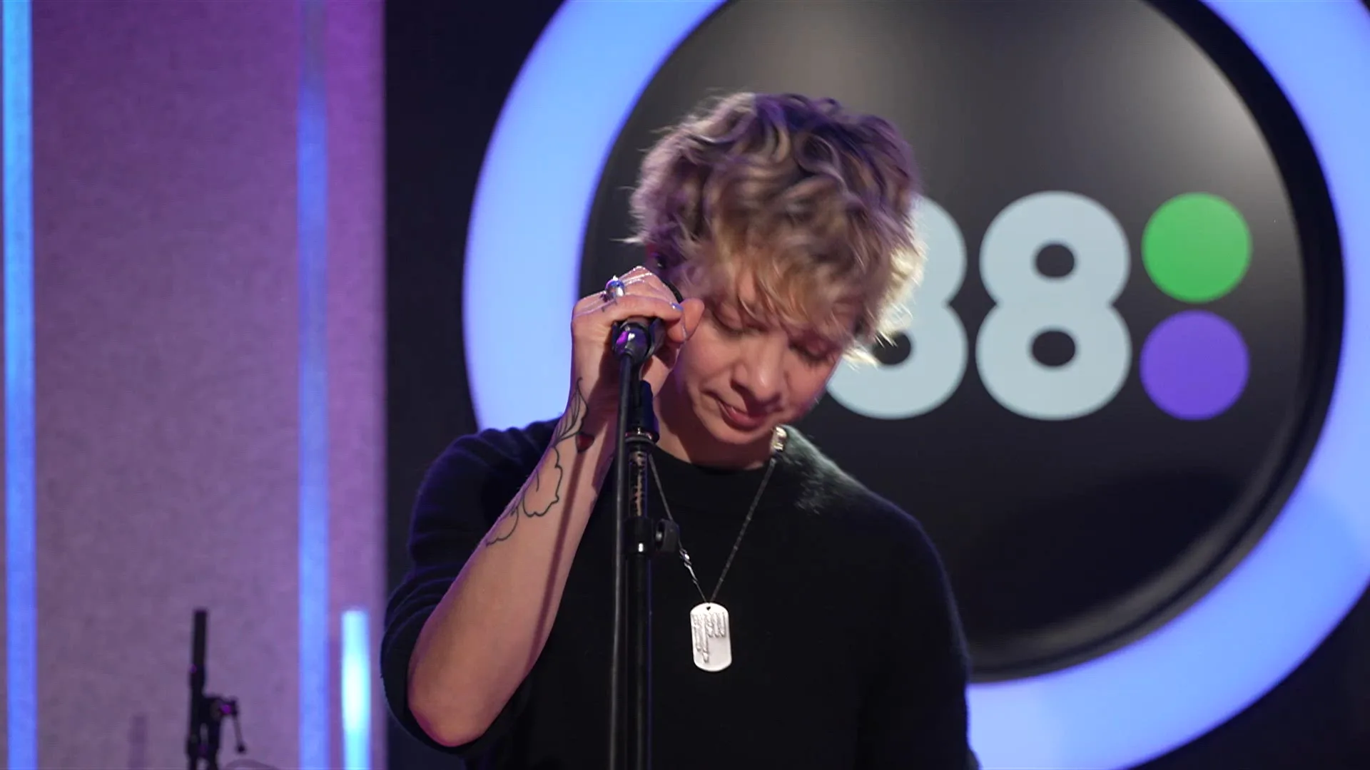 Jacqueline Govaert & Danny Vera - Run To Me