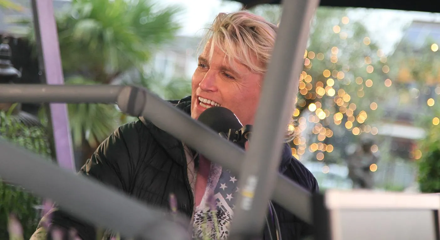Hans Klok werd staande gehouden tijdens de avondklok