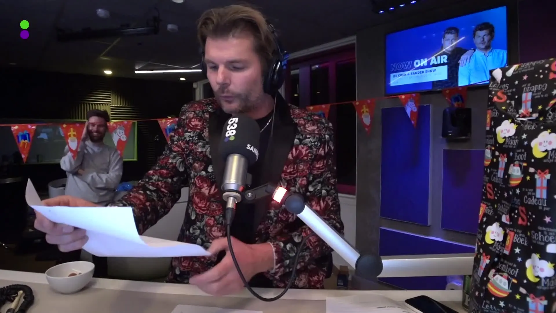 Heeft Sander z'n eigen cadeau gekocht?