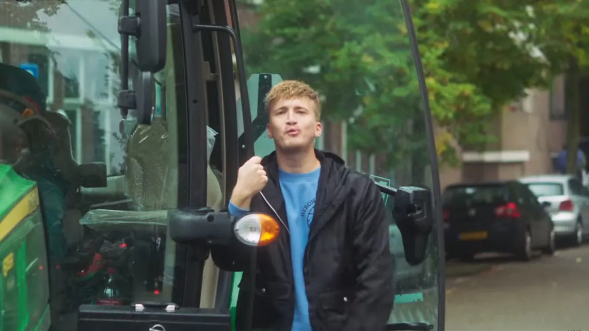 Snelle en Ronnie Flex gaan hard met vrolijke samenwerking