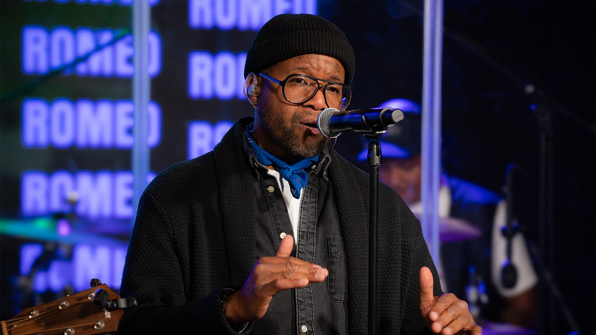 Roméo - Coming Home live bij Evers & co.