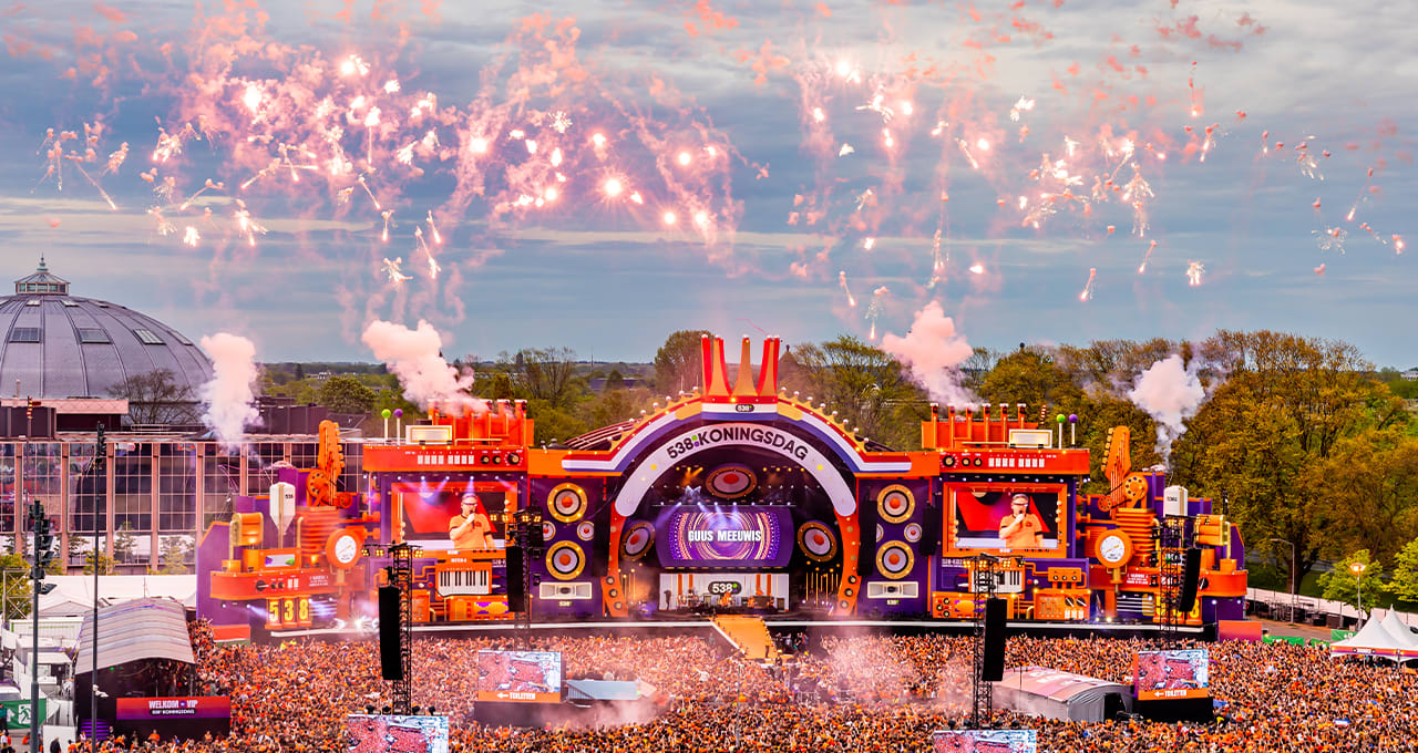 Zo kijk en luister je live mee naar 538 Koningsdag 👑