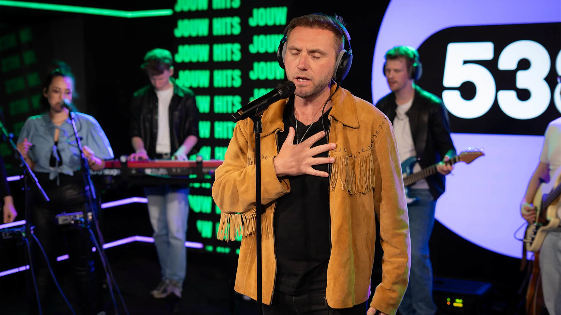 Faith! - Wake Me Up Before You Go-Go